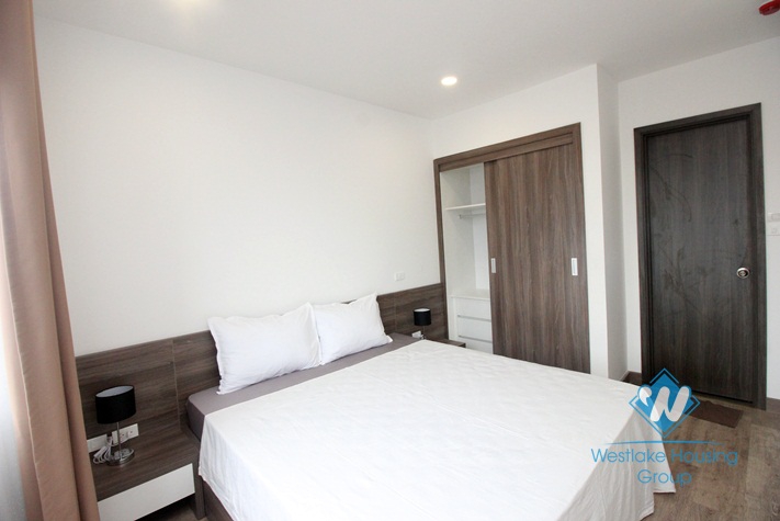 Lake view 2 bedrooms apartment with morden equiped for rent in Tay Ho area.